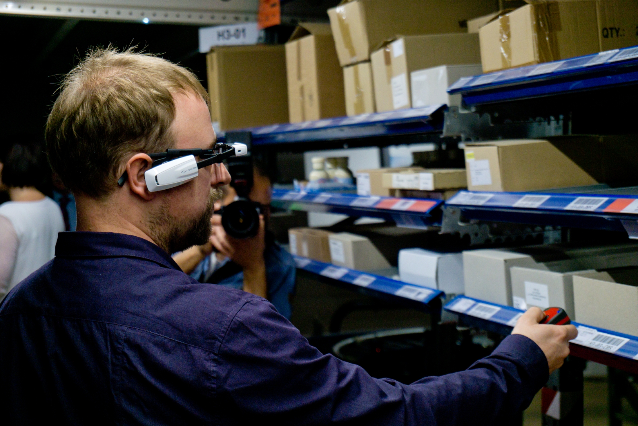 Faster, more accurate logistics processes with PROLAG®Go and smart glasses